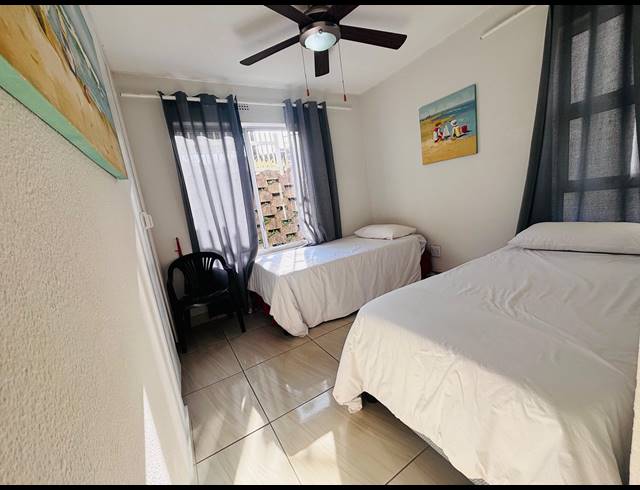 2 BEDROOM APARTMENT FOR SALE IN UVONGO BEACH